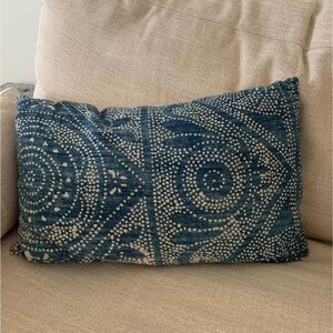 13x20” rectangle kilim accent pillow